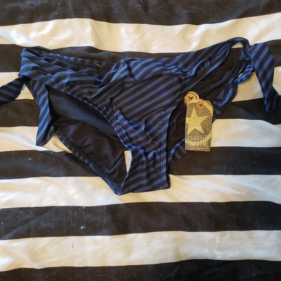 Converse Other - ⚡ NWT Converse One Star Bikini Bottom